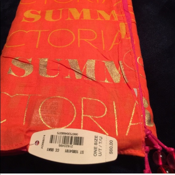 Victoria Secret Lovely Sarong - Picture 5 of 6